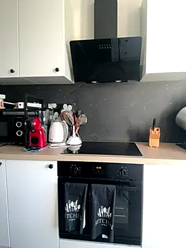 Snapshot of Cute_Anissa chatting on 24, 11, 2025 Cute Anissa online show from 24, 11, 2025