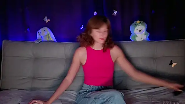 Snapshot of intolerable_girl chatting on 8, 11, 2025 intolerable girl online show from 8, 11, 2025