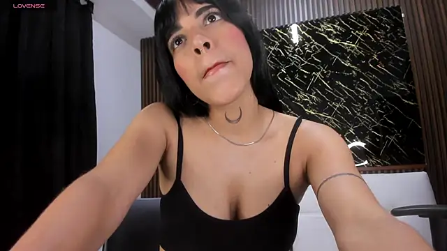 Kitty 19  online show from 23, 1, 2025