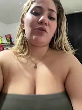 Snapshot of Celestedubois chatting on 9, 12, 2024 Celestedubois online show from 9, 12, 2024
