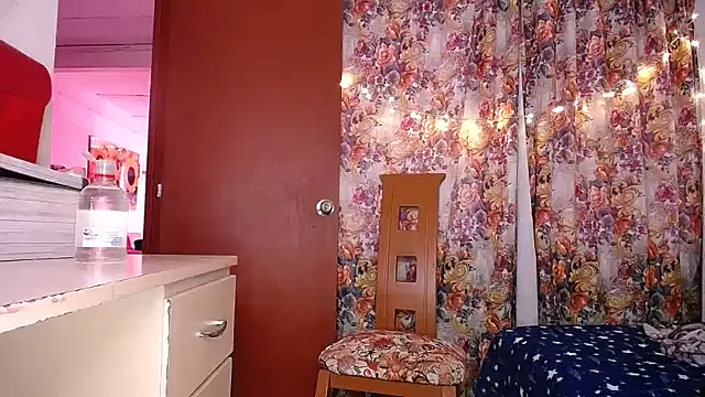yselahot online show from 25, 2, 2025