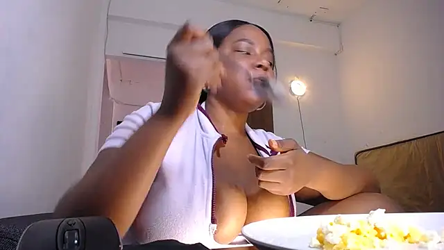 yselahot online show from 16, 2, 2026