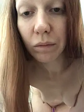  Sweet Love  online show from 13, 4, 2026