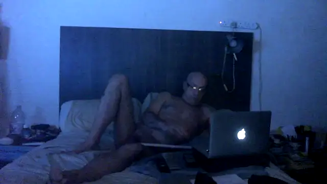 Snapshot of dazuk4513 chatting on 29, 5, 2026 dazuk4513 online show from 29, 5, 2026