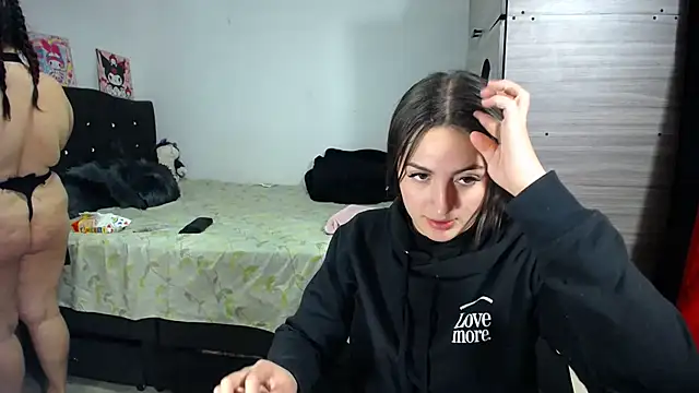 SharaPatinson online show from 4, 10, 2025