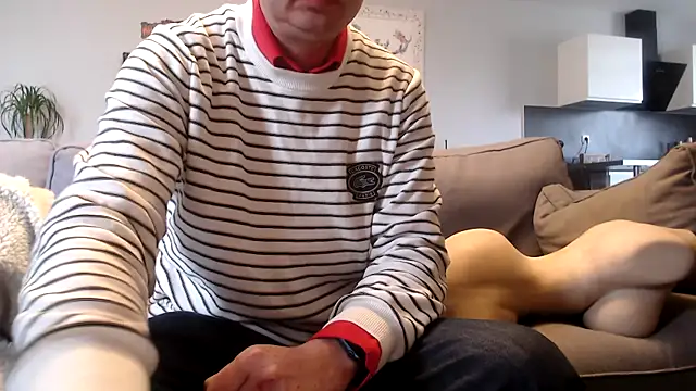 Snapshot of freddy0222222 chatting on 6, 5, 2026 freddy0222222 online show from 6, 5, 2026