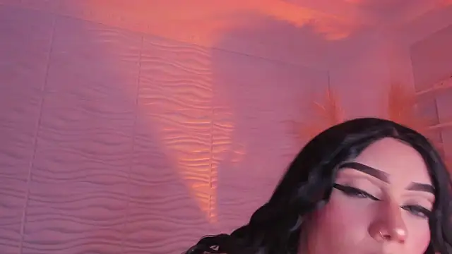 CamileHolmes online show from 11, 3, 2026