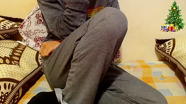 Alexdelarge323 online show from 18, 12, 2025