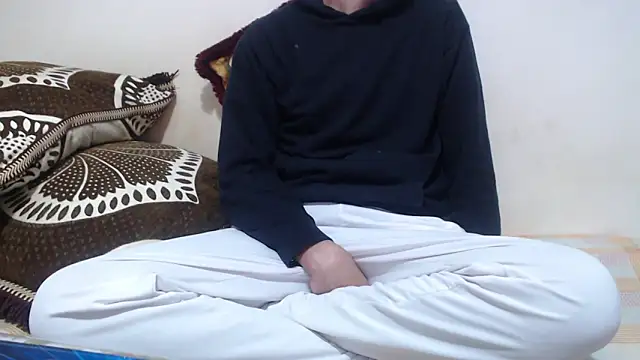 Alexdelarge323 online show from 11, 2, 2026