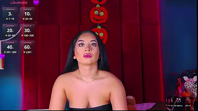 MadyLuxxx online show from 29, 10, 2025