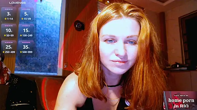 Snapshot of Cassie_Wild chatting on 5, 10, 2025 Cassie Wild online show from 5, 10, 2025