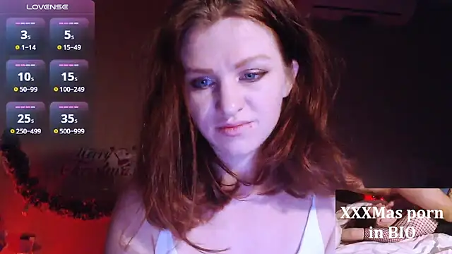 Snapshot of Cassie_Wild chatting on 18, 12, 2024 Cassie Wild online show from 18, 12, 2024