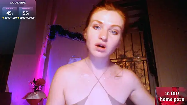 Snapshot of Cassie_Wild chatting on 19, 2, 2025 Cassie Wild online show from 19, 2, 2025