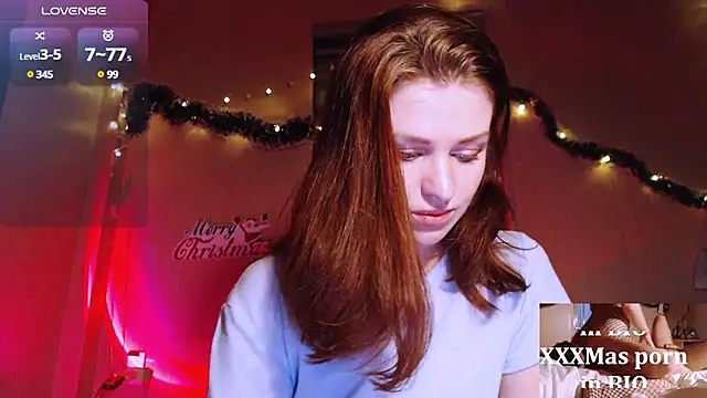 Snapshot of Cassie_Wild chatting on 13, 1, 2025 Cassie Wild online show from 13, 1, 2025