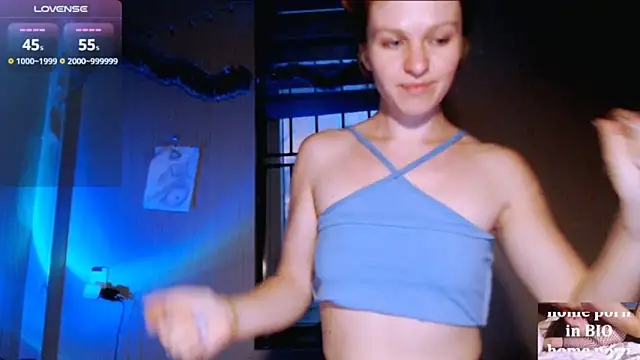 Snapshot of Cassie_Wild chatting on 10, 3, 2025 Cassie Wild online show from 10, 3, 2025