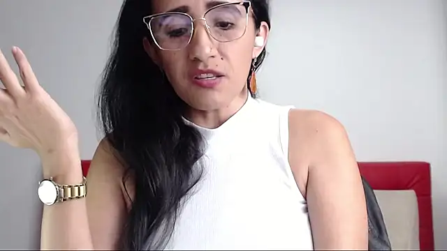 Lucynaugthyy online show from 27, 2, 2025