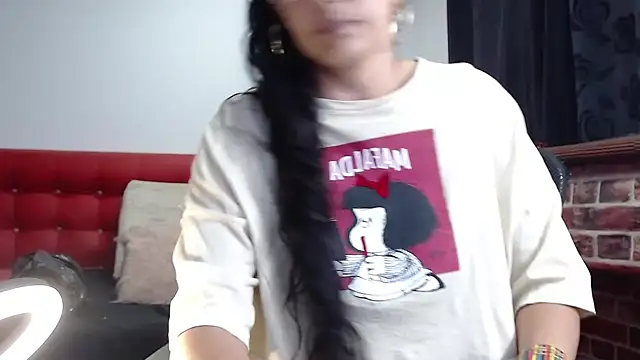 Lucynaugthyy online show from 17, 9, 2025