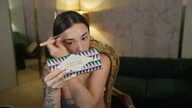 Jasmine Flow online show from 4, 11, 2025