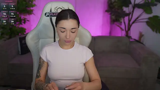 Snapshot of Jasmine_Flow chatting on 24, 4, 2026 Jasmine Flow online show from 24, 4, 2026