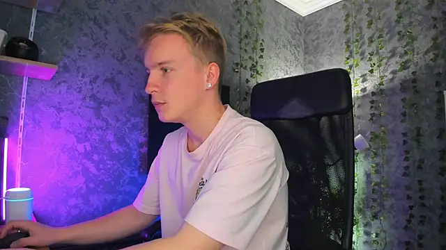 AlexxSweet online show from 19, 10, 2025