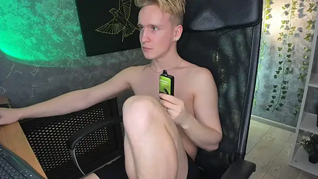 Snapshot of AlexxSweet chatting on 18, 1, 2025 AlexxSweet online show from 18, 1, 2025