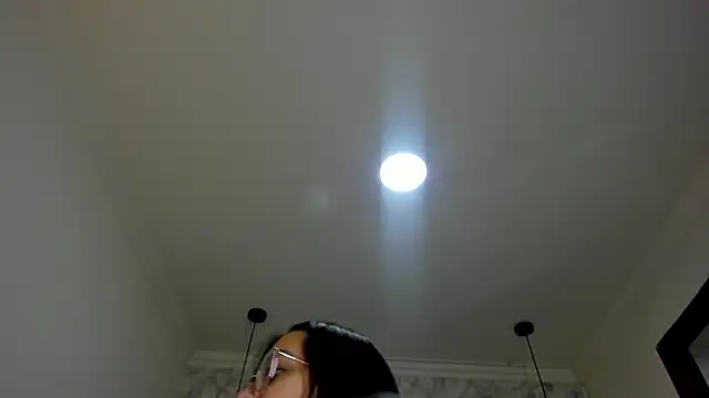 nalalye cruzz  online show from 28, 3, 2026