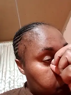 ZOQULUx online show from 19, 9, 2025