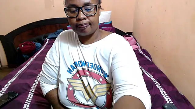 ZOQULUx online show from 13, 4, 2026