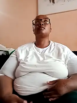 ZOQULUx online show from 15, 3, 2026