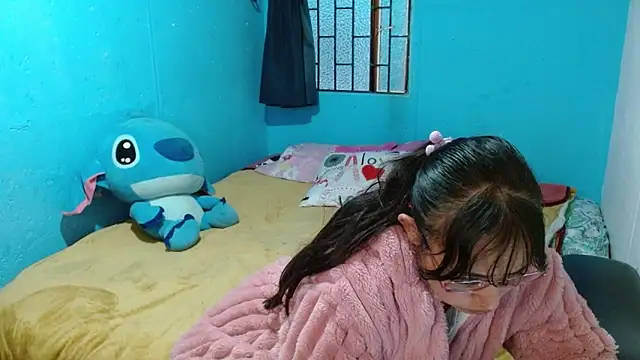 clarisse69 online show from 2, 12, 2024