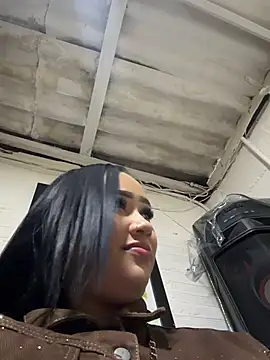 Luisa Fernandaa online show from 2, 4, 2026