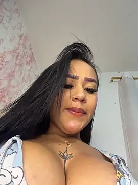 Luisa Fernandaa online show from 22, 4, 2026