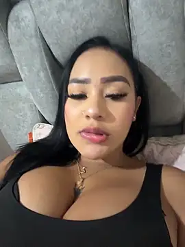 Snapshot of Luisa_Fernandaa chatting on 16, 5, 2026 Luisa Fernandaa online show from 16, 5, 2026
