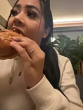 Luisa Fernandaa online show from 21, 2, 2026