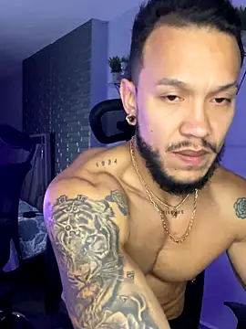 ARON TAYLER01 online show from 9, 11, 2025