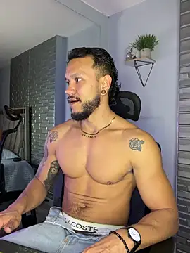 ARON TAYLER01 online show from 23, 12, 2025