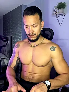 ARON TAYLER01 online show from 22, 11, 2025