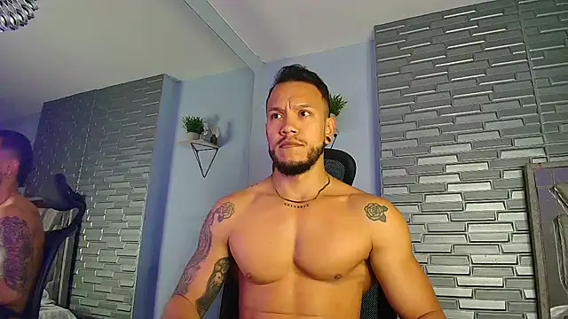 ARON TAYLER01 online show from 12, 2, 2026