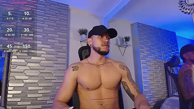 ARON TAYLER01 online show from 12, 5, 2026
