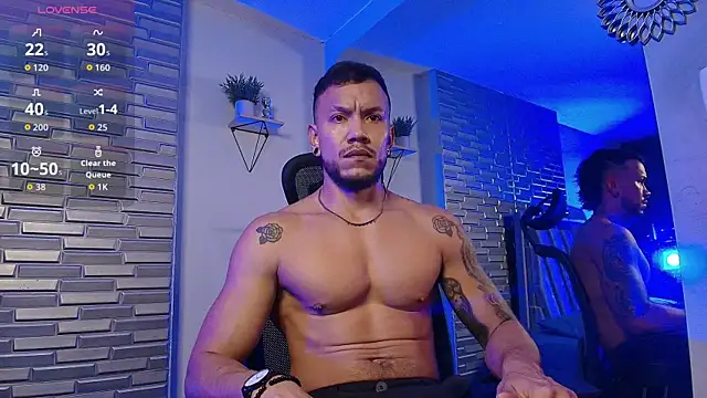 ARON TAYLER01 online show from 16, 7, 2026
