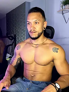 ARON TAYLER01 online show from 9, 10, 2025