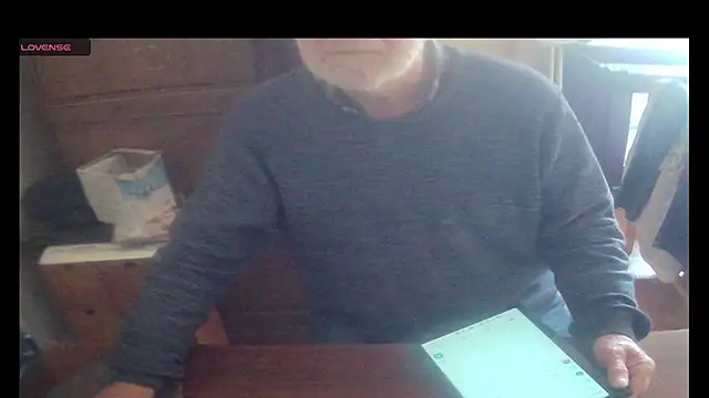 Snapshot of terrybare chatting on 1, 2, 2026 terrybare online show from 1, 2, 2026