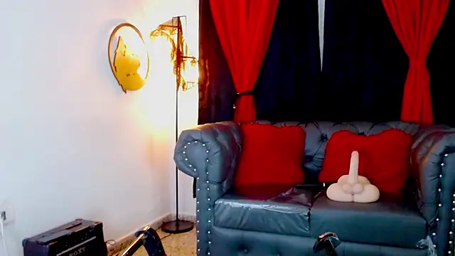 Snapshot of misslombana chatting on 6, 6, 2026 misslombana online show from 6, 6, 2026