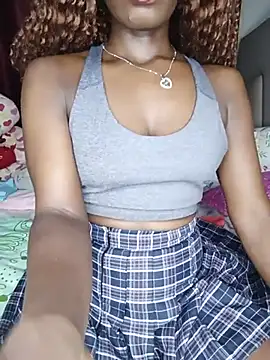 Snapshot of NicRaisaa chatting on 12, 6, 2026 NicRaisaa online show from 12, 6, 2026