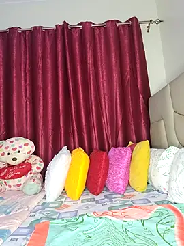 Snapshot of NicRaisaa chatting on 6, 5, 2026 NicRaisaa online show from 6, 5, 2026