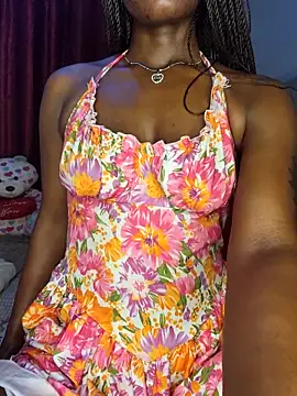 NicRaisaa online show from 3, 4, 2026