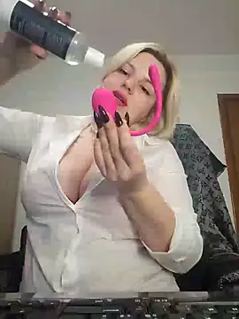 Ladykaos online show from 30, 12, 2024