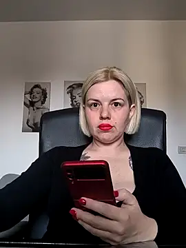 Snapshot of Ladykaos chatting on 6, 5, 2026 Ladykaos online show from 6, 5, 2026