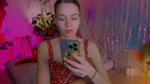 Snapshot of poli__ chatting on 6, 2, 2025 poli   online show from 6, 2, 2025