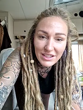 Mira-Grey89 online show from 10, 5, 2026